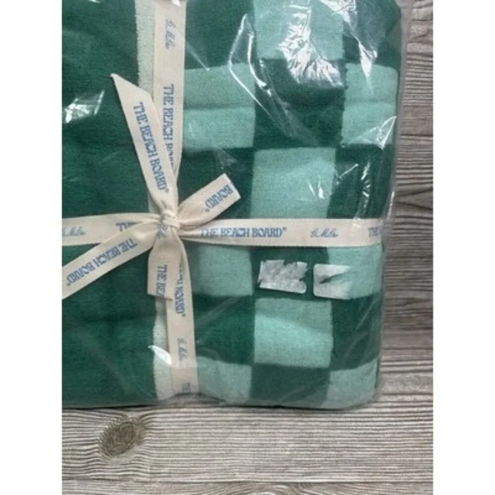 G. McGee towel new